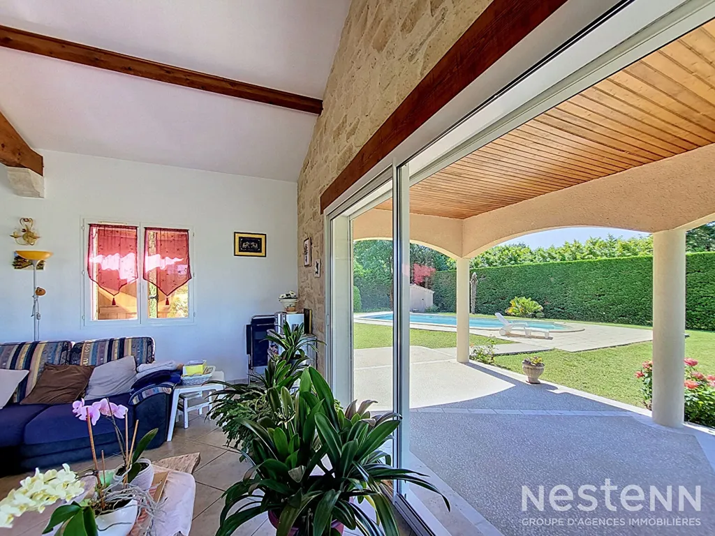 Terrazza - Contemporary House with Pool in Condom
