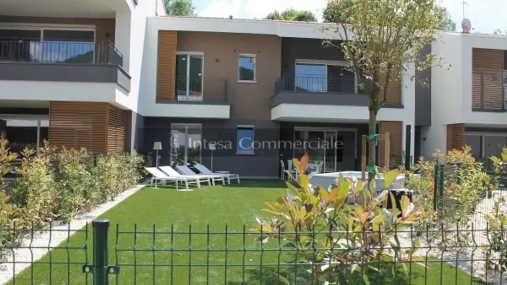 Jardin - Modern Apartment with Private Garden in Collebeato