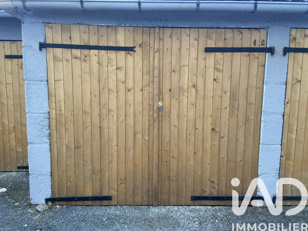 Välivaade - Secure Garage in Central Saint-Brieuc