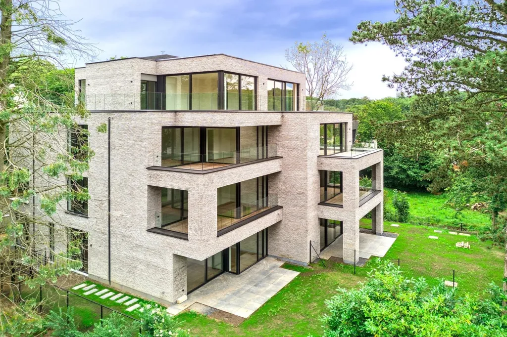 Vue aérienne - Appartement de 2 Chambres avec Jardin au Premier Étage à Observatoire