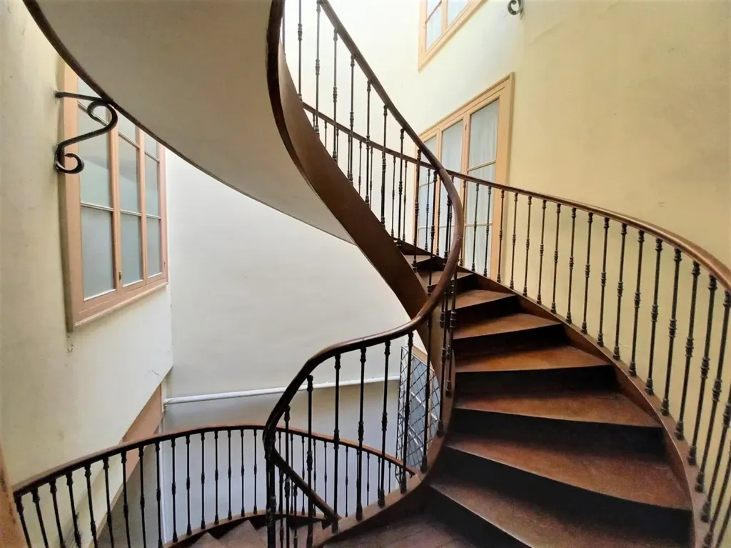 Stanze - Charming Bayonne Apartment with Balcony