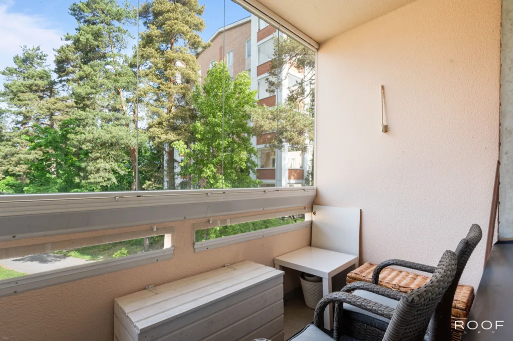 Balcon - Bright Apartment with Balcony in Tuusula