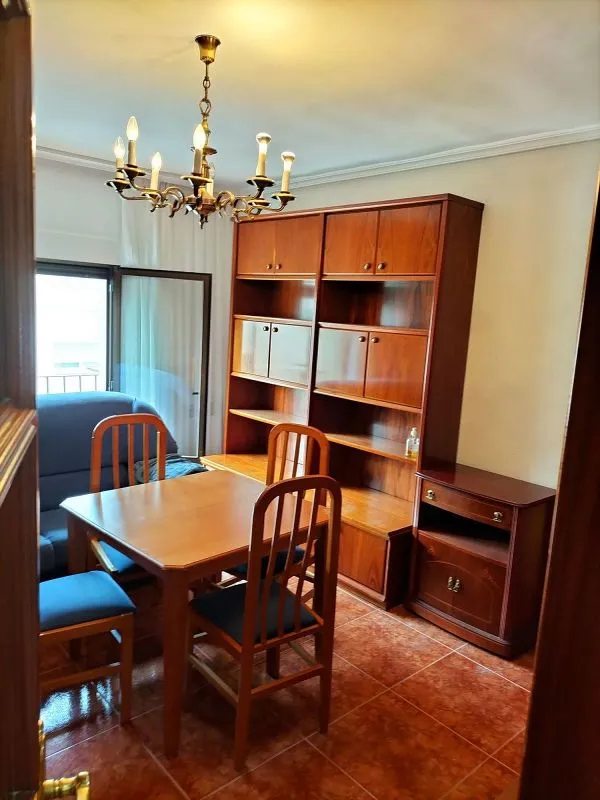 Söögituba - Furnished Flat with Balcony in Vidal, Salamanca