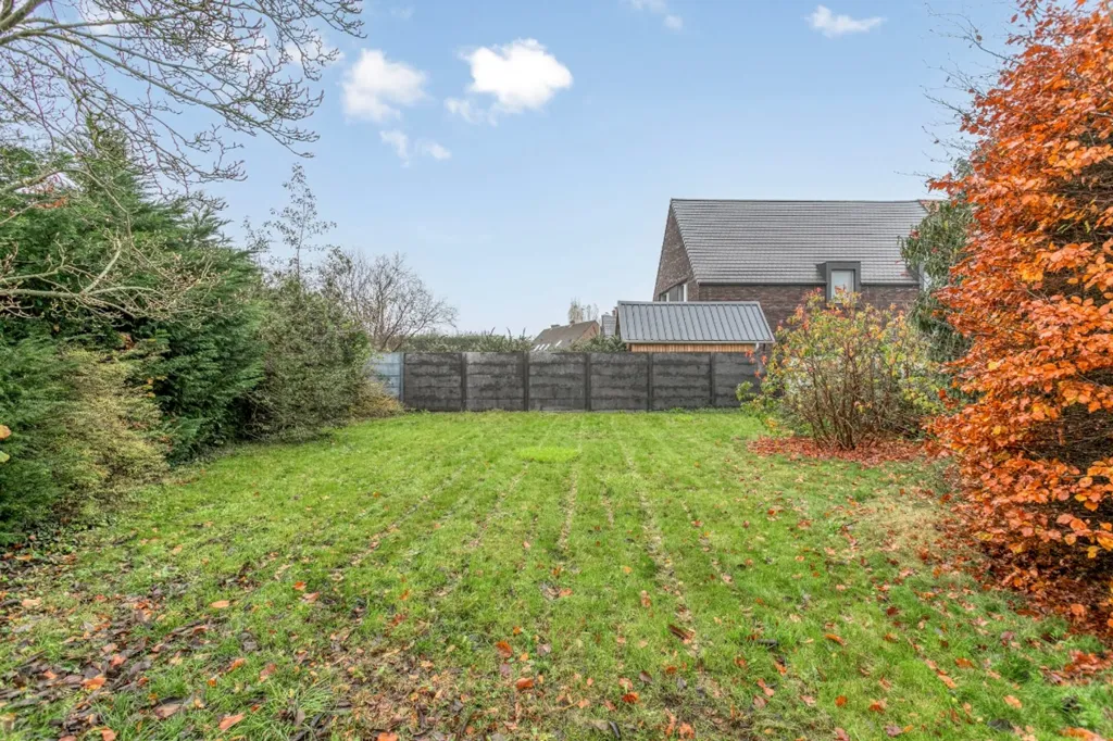 Garden - House with Workspace in Desselgem