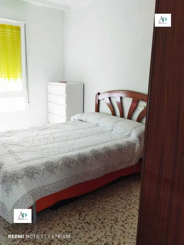 Magamistoad - Furnished Apartment with Balcony in Guardamar