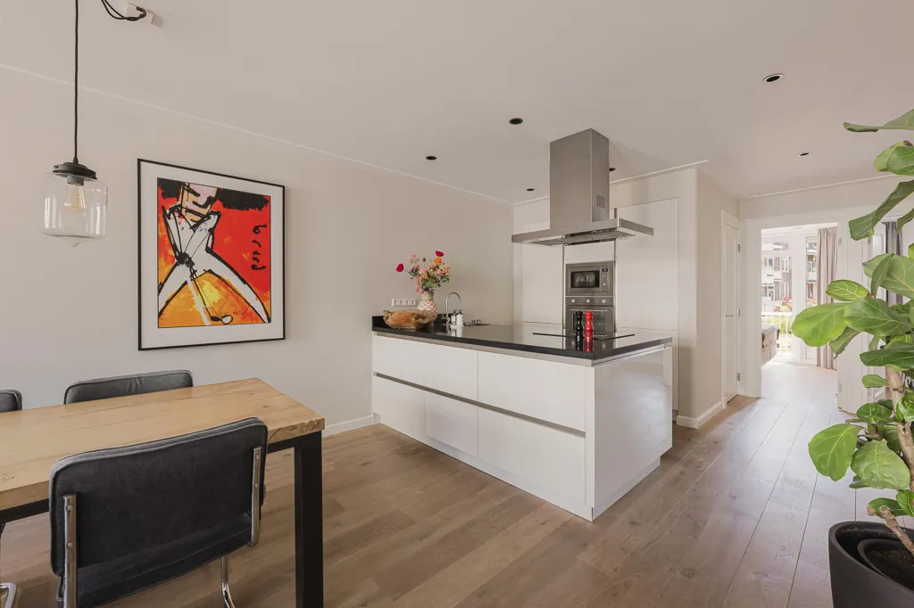 Cuisine - Bright Apartment with Balcony in Amsterdam