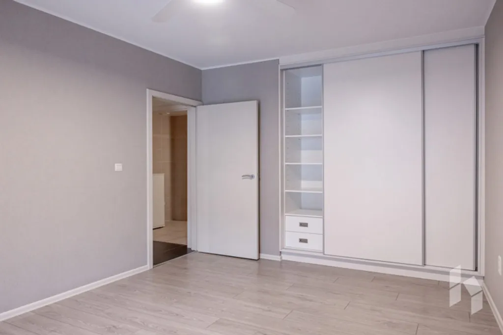 Toad - Spacious Ground Floor Apartment in Lommel