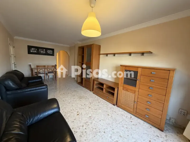 Living Room - Spacious Central Flat with Balcony in Calle de la Acequia