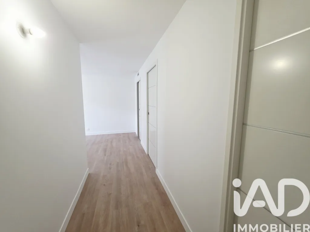 Entrée - Appartement T5 avec Terrasse à Pessac