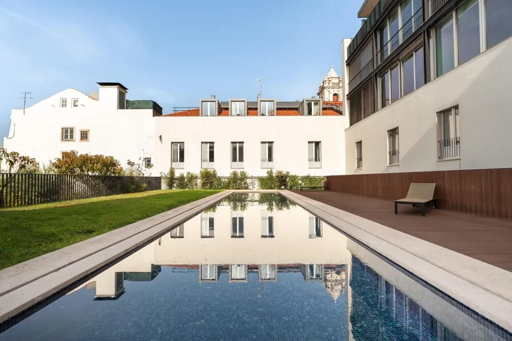 Bassein - Luxury Duplex Flat with Pool in Lisbon