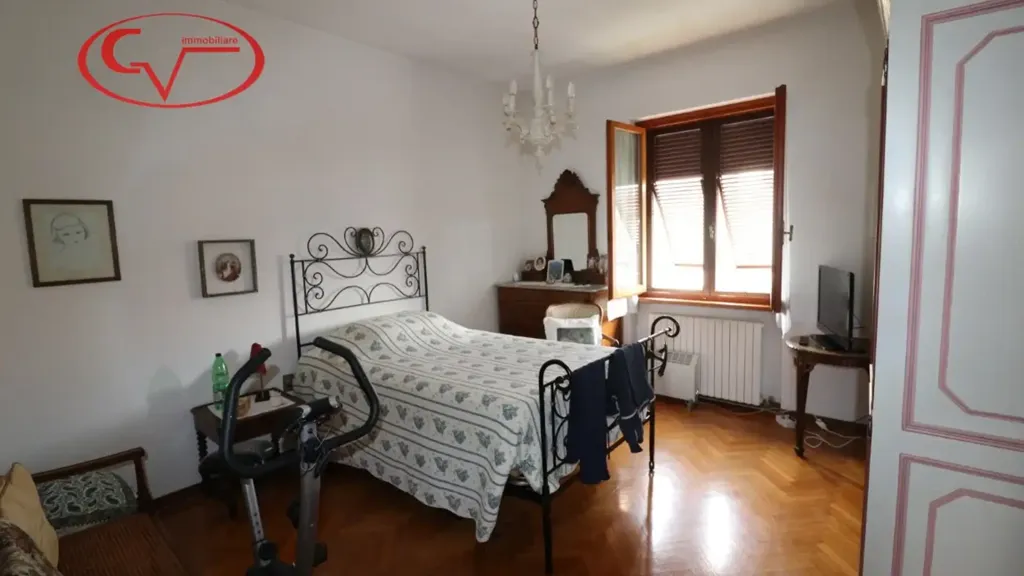 Chambres - Villa with Private Garden in Montevarchi