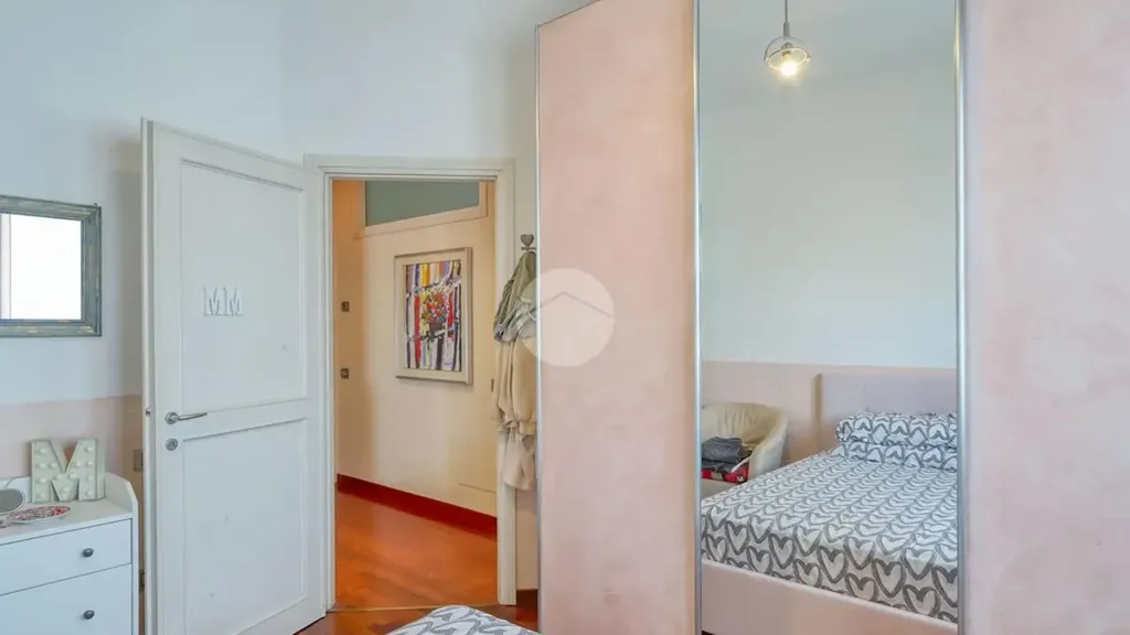 Magamistoad - Semi-detached Villa with Private Garden in Gallarate