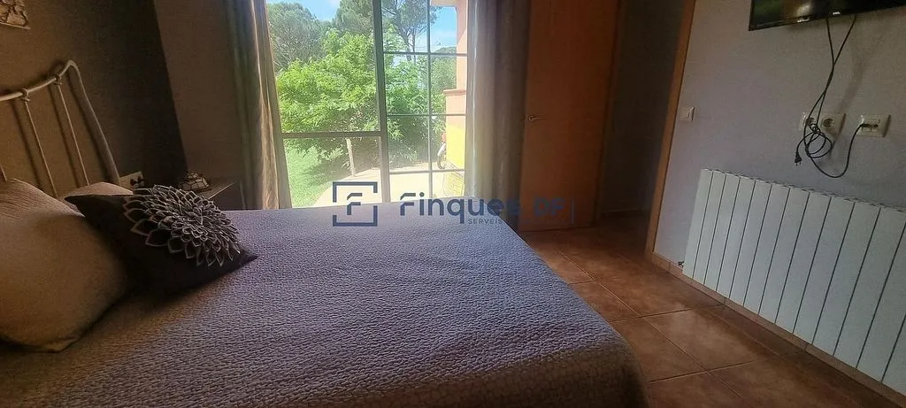 Magamistoad - Spacious House with Garden in Caldes de Malavella