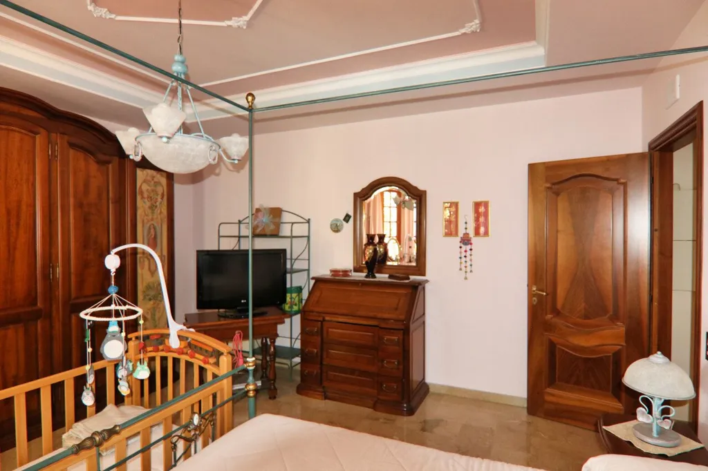 Magamistoad - Hilltop Villa with Panoramic Views in Eboli