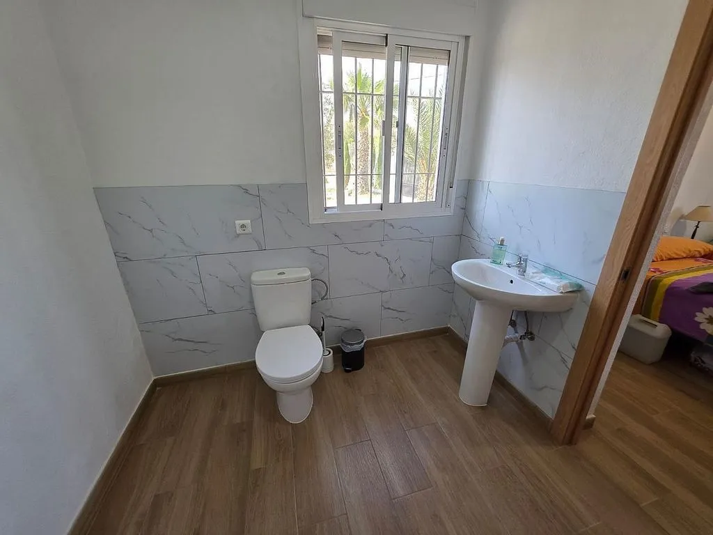 Salles de bain - Reformed Cortijo with Large Land in Tabernas