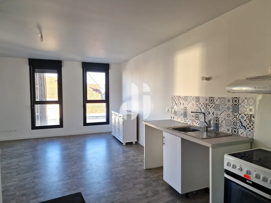 Köök - 3-Bed Flat with Parking in Talence Médoquine