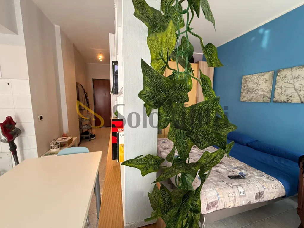 Magamistoad - Studio Apartment with Balcony in Modena