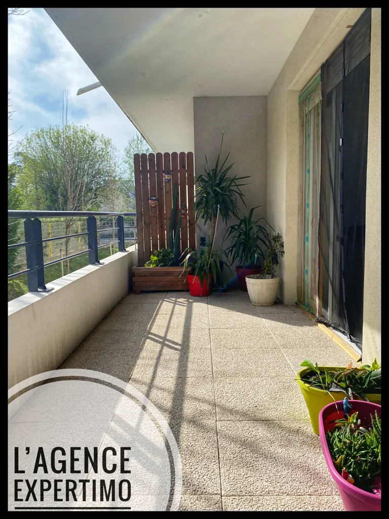 Balcon - Appartement T2 avec Terrasse dans Résidence Récente à Avignon