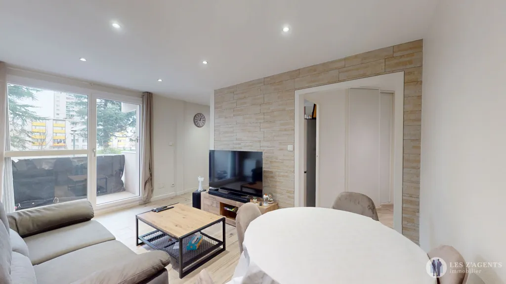 Séjour - Appartement 3 Pièces avec Parking à Echirolles