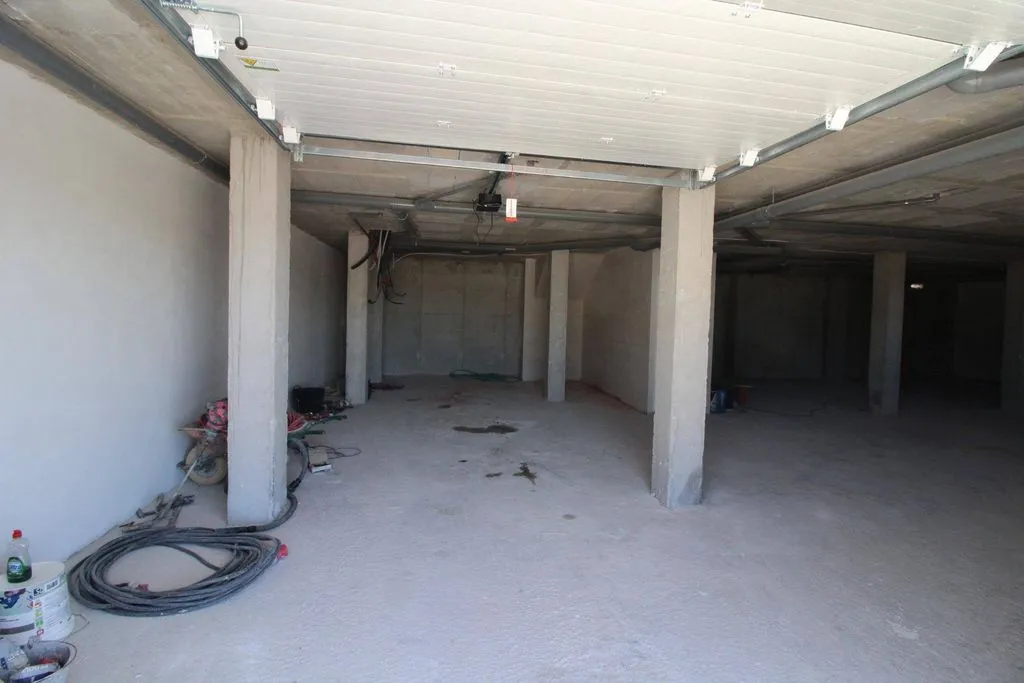Garage - Luxury Villa with Sea View in Finestrat
