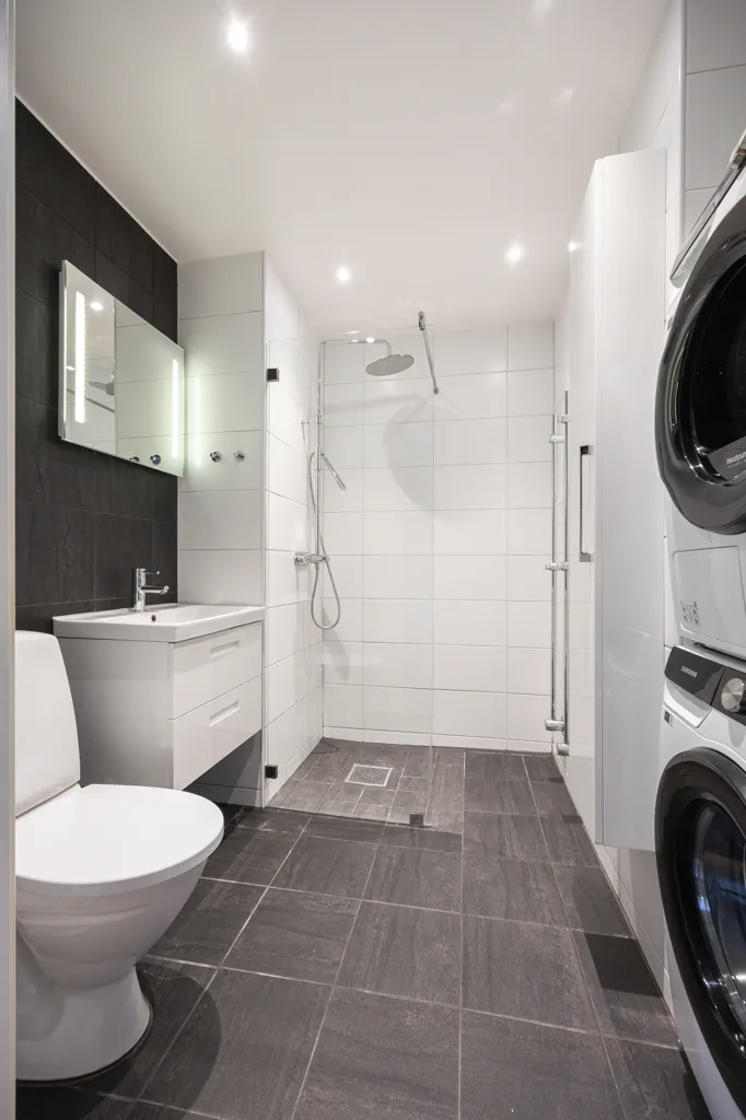 Vannitoad - Modern Flat with South-Facing Balcony in Lund
