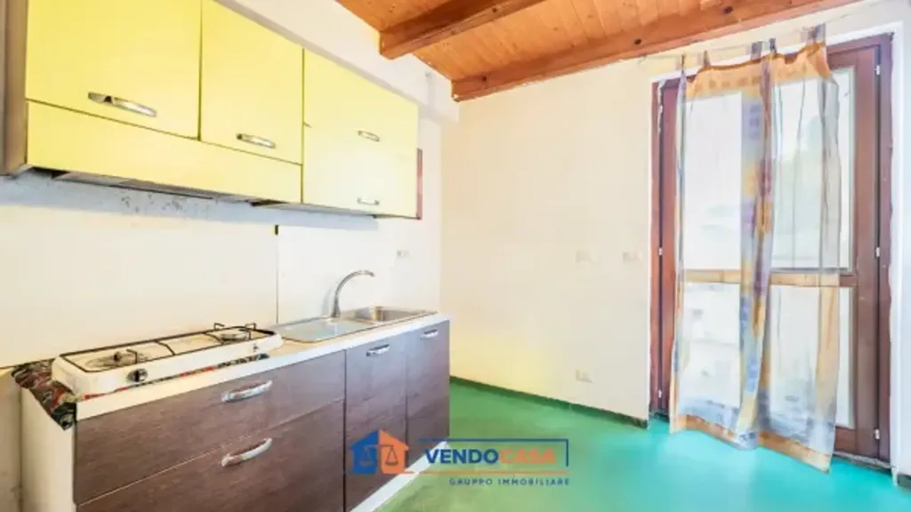 Cucina - Apartment with Garden View in Savigliano