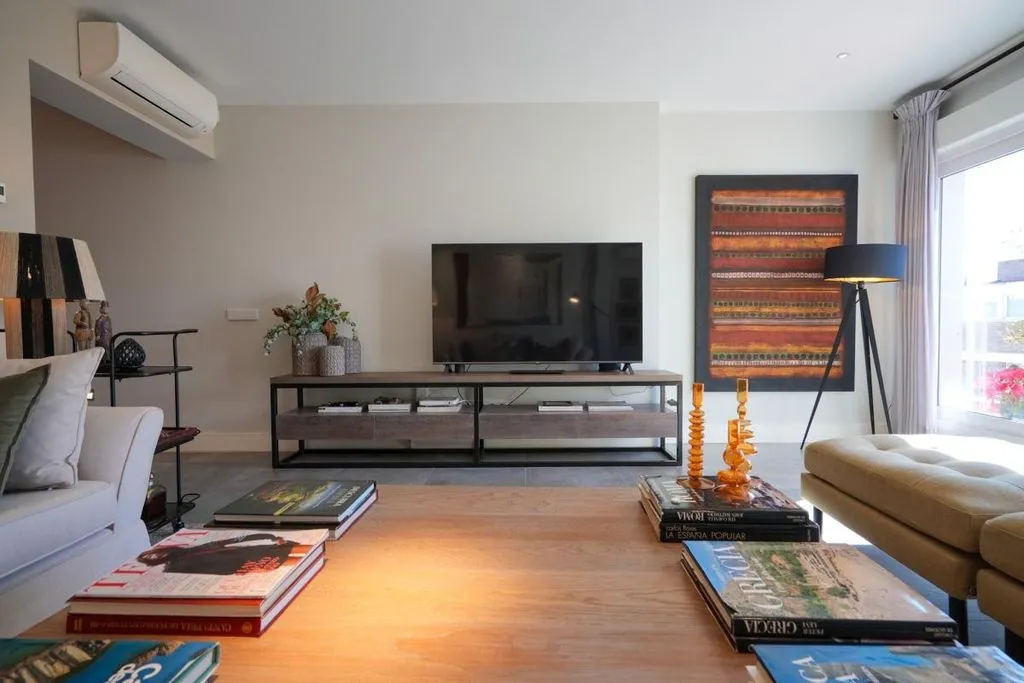 Séjour - Luxury Apartment with High Ceilings in Madrid