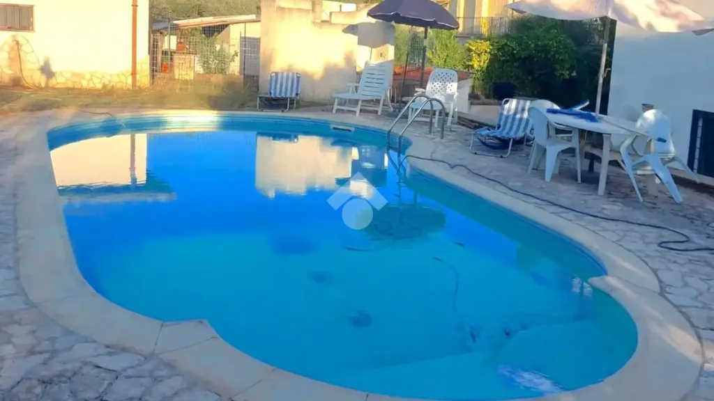 pool_area