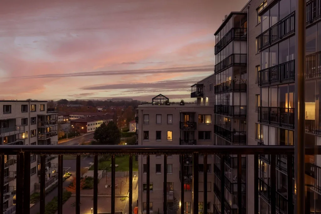Rõdu - Apartment with Large Balcony in Östermalm