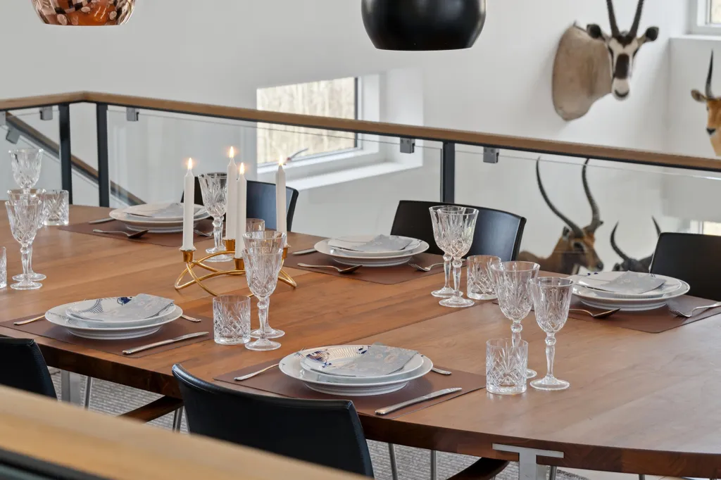 Salle à manger - Modern House with Stringent Architecture in Stouby