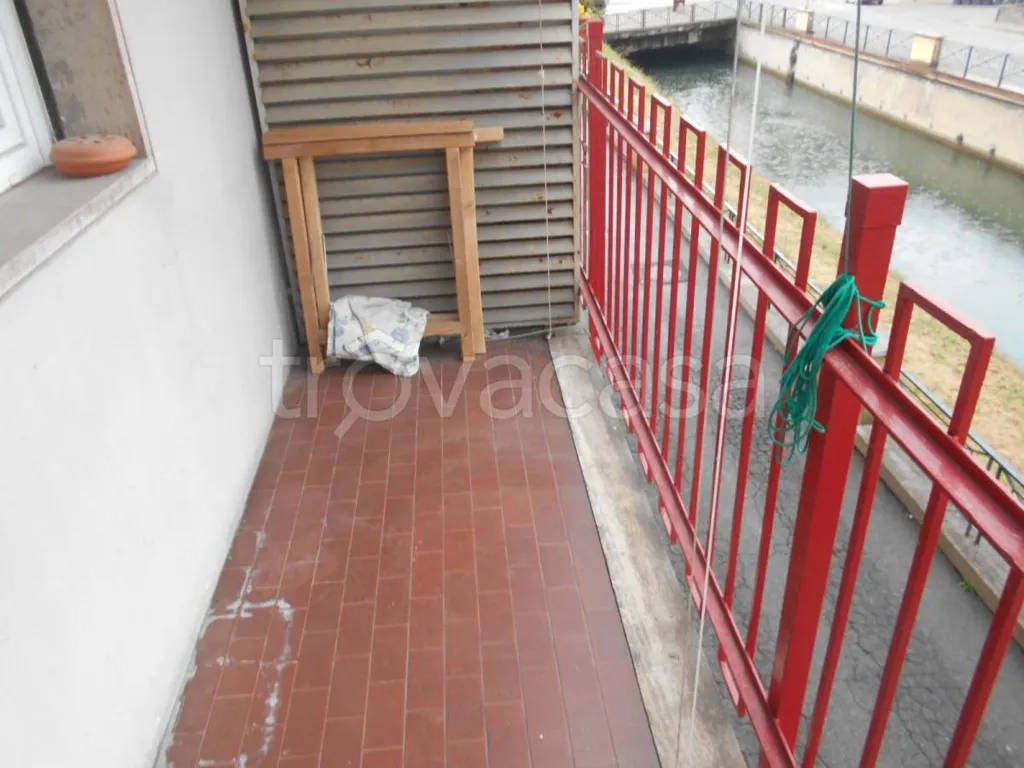 Balcon - Restored Studio with Independent Entry in Città della Pieve