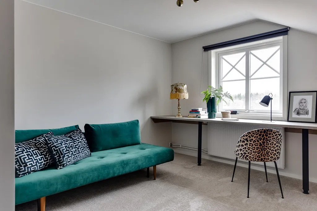 Studio - Renovated Villa with Workshop in Degernäs