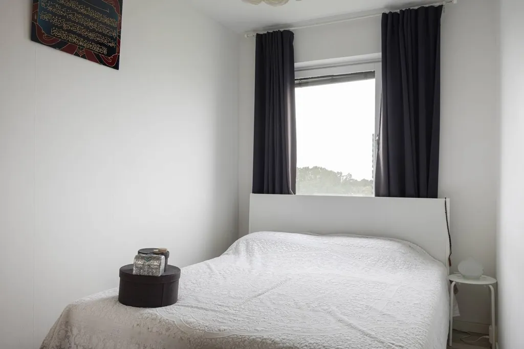 Magamistoad - Renovated Apartment with Balcony in Malmö