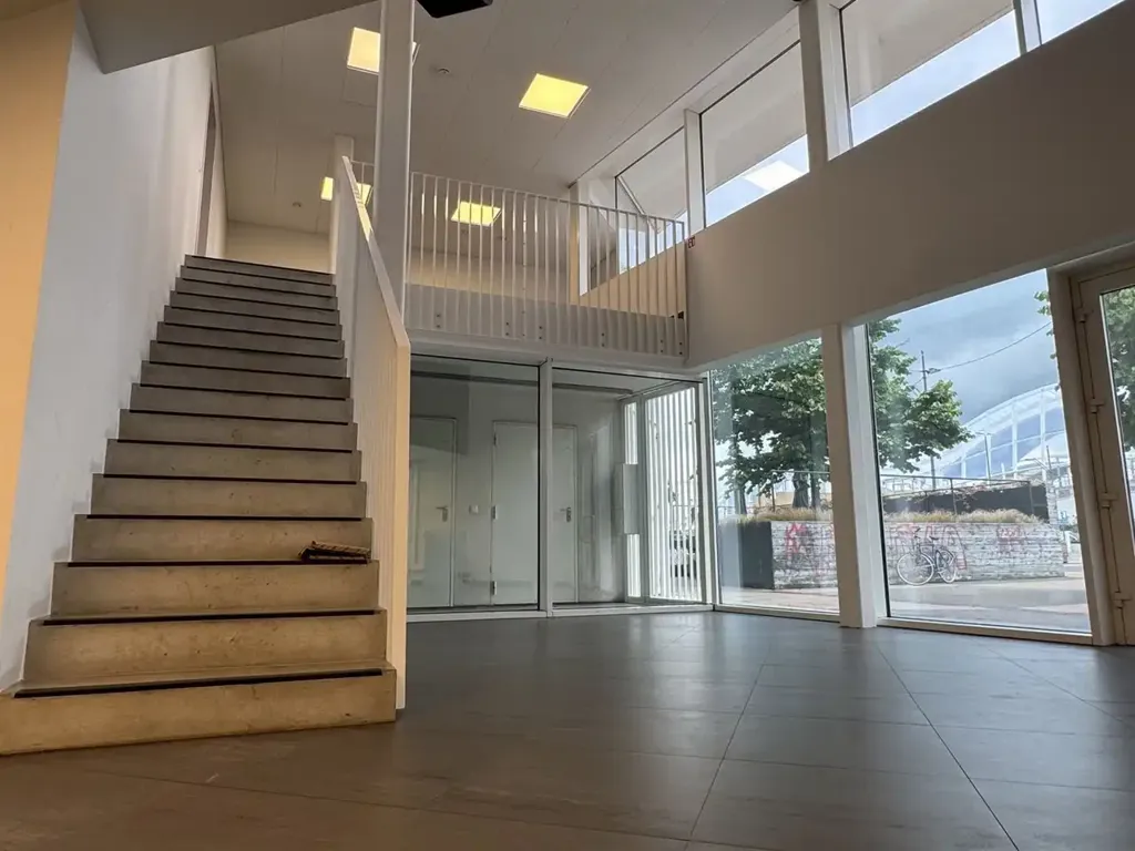 Toad - Office Space with Large Windows in Mechelen