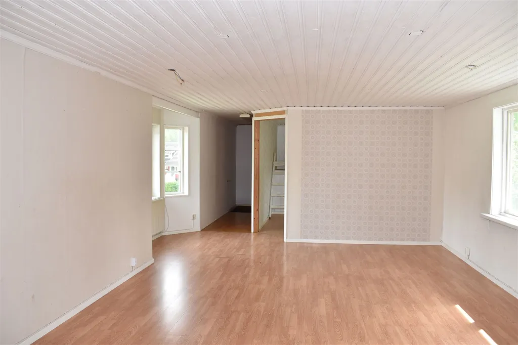 Toad - Spacious Villa with Open Plan in Korsberga