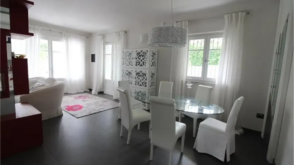Salle à manger - Luxury Villa with Pool in Forte Dei Marmi