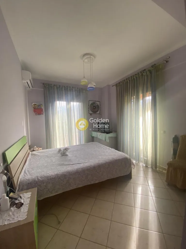 5-toaline maja asukohas GR