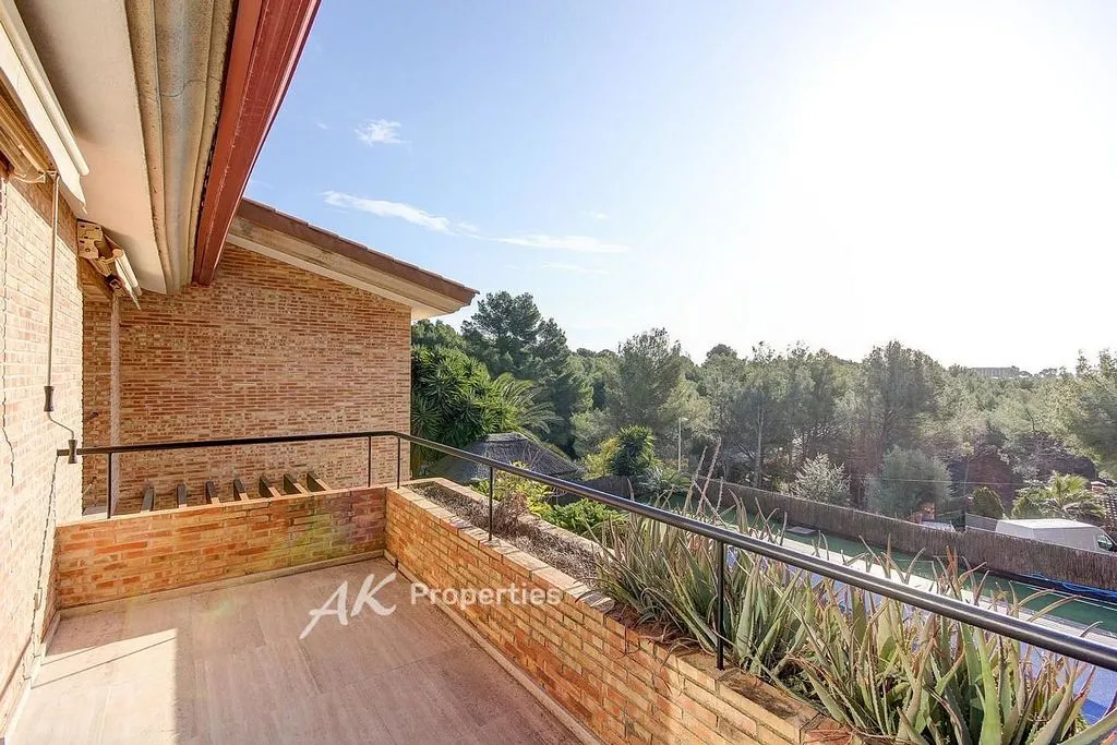 Rõdu - Chalet with Pool and Terrace in Bellamar