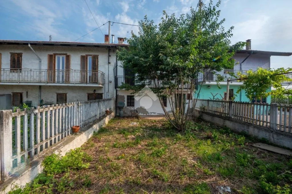 Välivaade - Semi-detached House with Garden in Envie