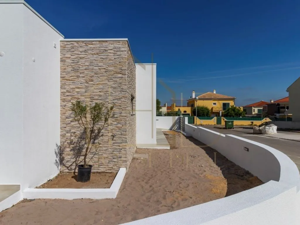 Välivaade - Luxury House with Solar Panels in Seixal