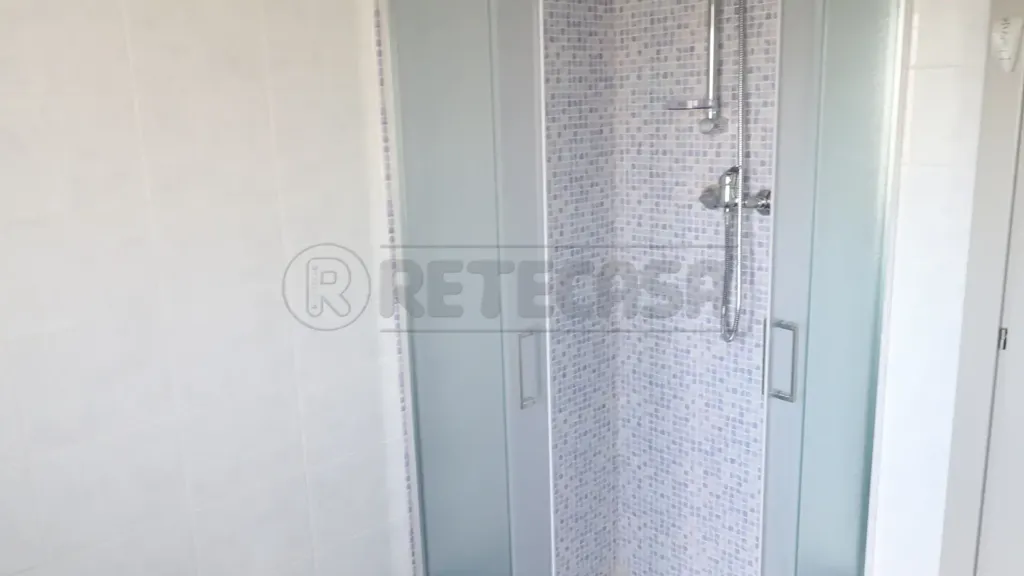 Salles de bain - Studio Apartment with Parking in Bondeno