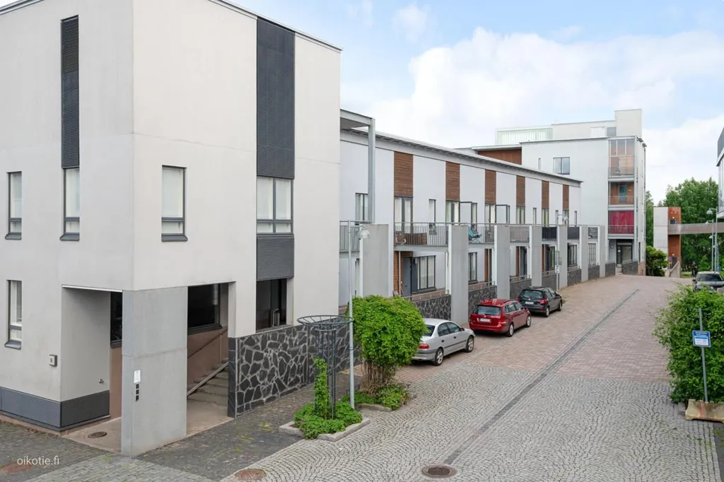 Esterno - Modern Flat with Balcony in Viikinmäki, Helsinki