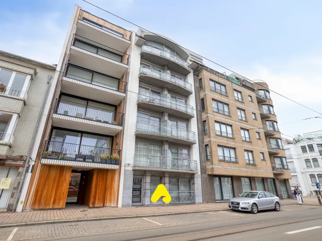 Extérieur - Appartement Lumineux avec Terrasse à De Panne