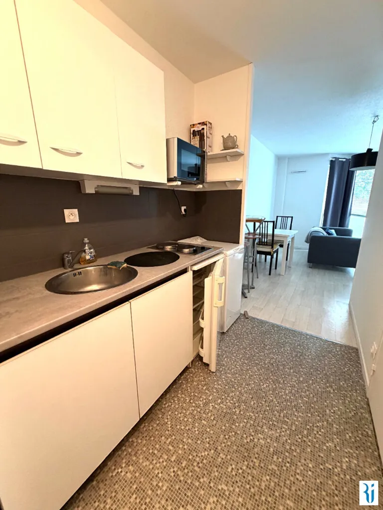 Cucina - Studio Flat in Mont Saint Aignan Village