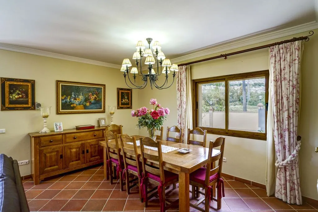 Sala da pranzo - Luxury Detached House with Pools in La Quinta