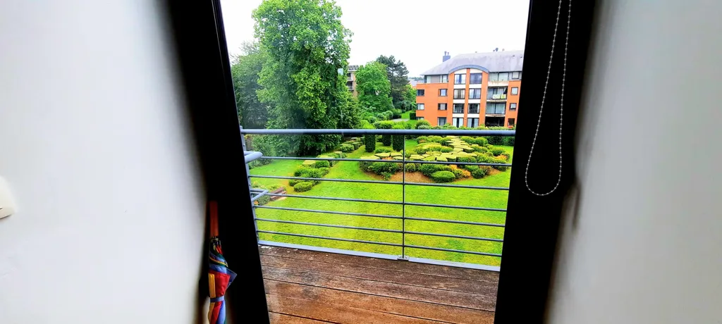 Balcon - Penthouse avec Terrasses en Pleine Ville
