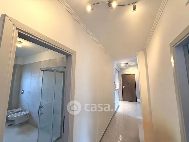 Esik - Fully Renovated Apartment with Balconies in Trani