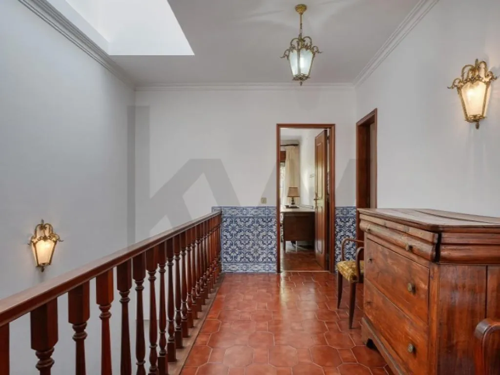 Esik - Luxury House with Garden in Cascais