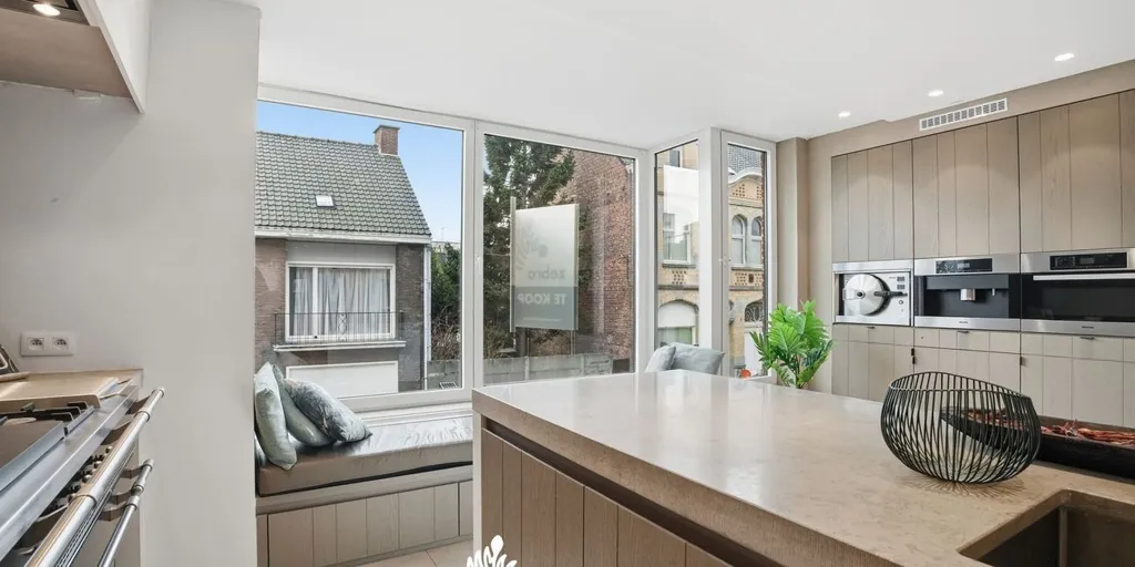 Köök - Modern Apartment with Lift in Roeselare