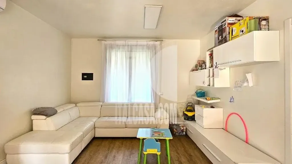 Elutuba - Quadrilocale with Private Garden in Mantova